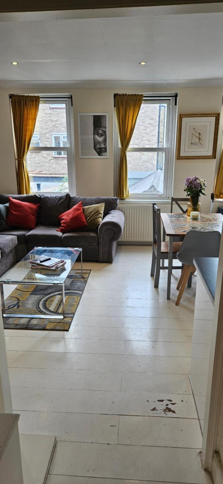 Apartment In Barnes London