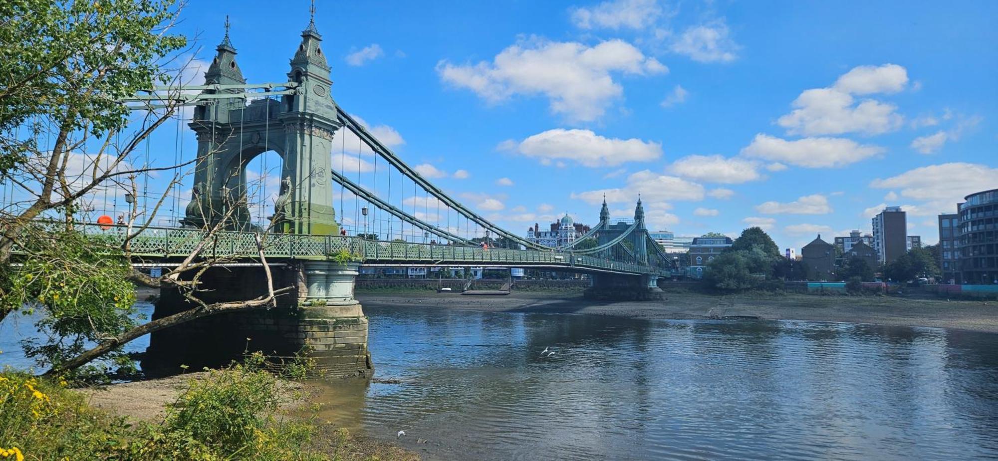 In Barnes * Londres